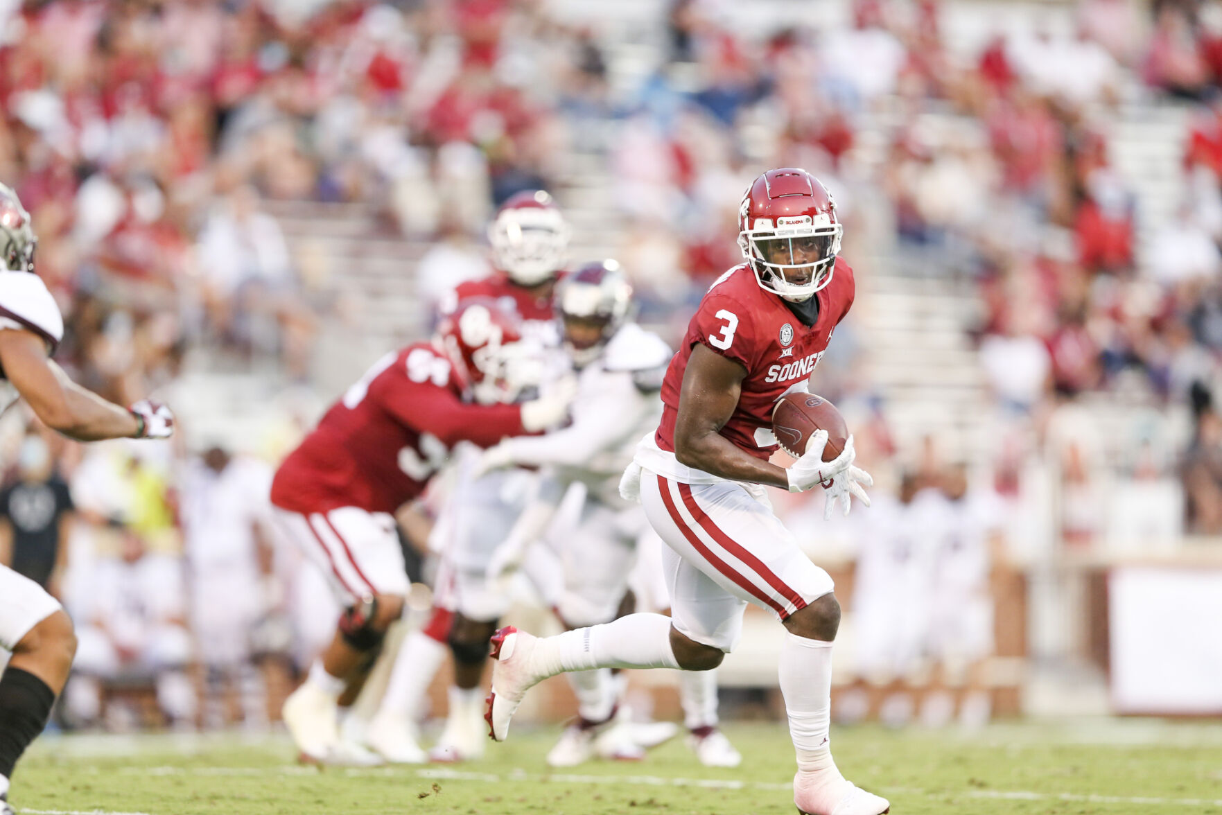 Oklahoma Sooners vs Missouri State Bears